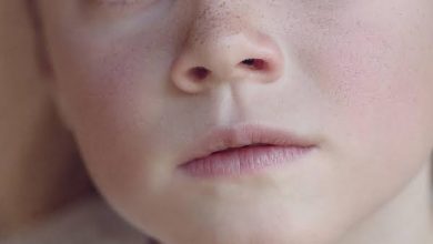 why-is-my-nose-leaking-yellow-fluid?-the-answers-you’re-looking-for