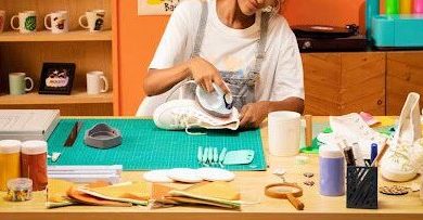 crafting-on-the-go:-how-mini-heat-press-makes-traveling-with-creativity-possible